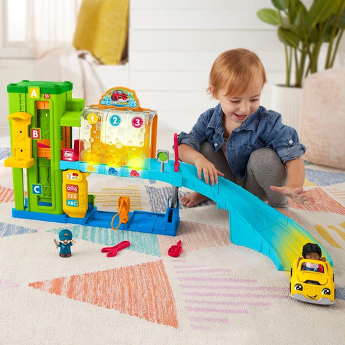 Fisher price little people - little,