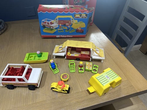 Complete 992 fisher price - complete,