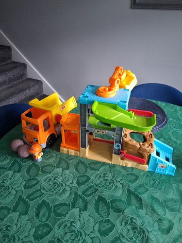 Fisher price little people - fisher,