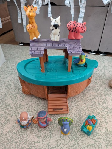 Fisher Price Little Peop